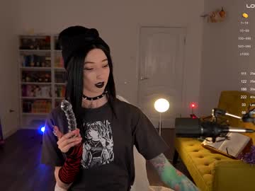 webcam girl loony_moony live cam image #8471942