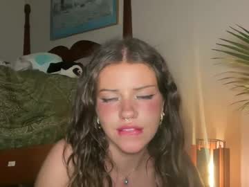 webcam girl fairyyy653 live cam image #11727217