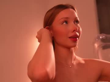 webcam girl april_blush live cam image #12297359