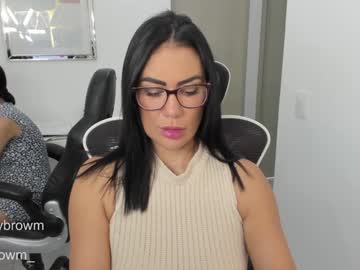 webcam couple emillybrowm live cam image #10367360