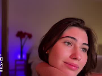 webcam girl helensheaven live cam image #11740755