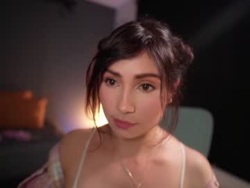webcam girl alejastorm live cam image #5943762