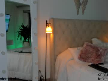 webcam girl swt_molly live cam image #6829957