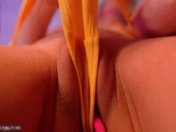 webcam girl myliss live cam image #12011837