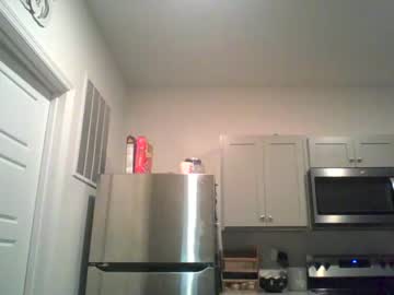 webcam man redinthebed live cam image #7108918