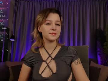 webcam girl lokkiluu live cam image #10515494