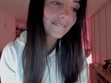 webcam girl annie_dreams live cam image #3623836