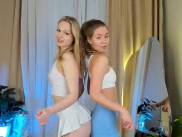webcam girl cassie_palmer live cam image #12187773