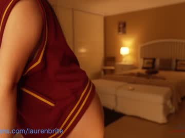 webcam girl laurenbrite live cam image #3586207