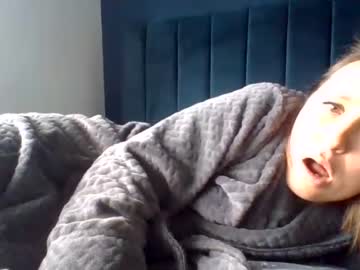 webcam girl eatmypie69 live cam image #7792854