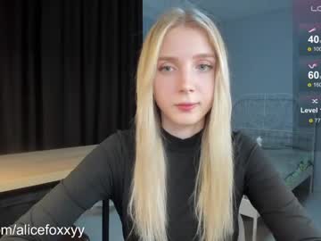 webcam girl oh_honey_ live cam image #7748639
