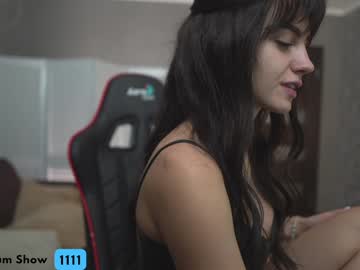 webcam girl oxxme live cam image #10938184