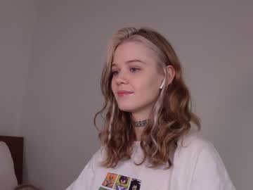 webcam girl tendertainted live cam image #3712340