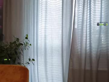 webcam girl your_dream_alice live cam image #12033300