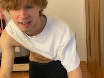 webcam man eitanhere live cam image #11165577