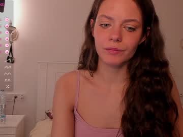 webcam couple sunsay_effie live cam image #9246517