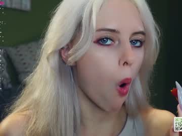 webcam girl audreycarvin live cam image #10096774
