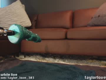 webcam girl taylor_love_303 live cam image #5517850
