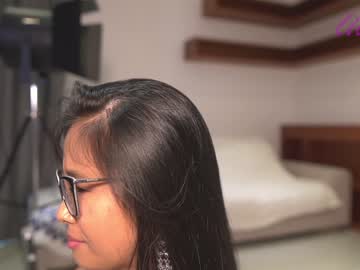 webcam girl _lillilly_ live cam image #992838