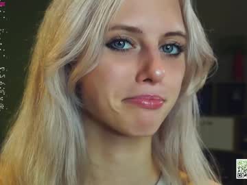 webcam girl audreycarvin live cam image #10064668