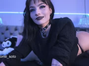 webcam girl naomii_soto live cam image #12654563