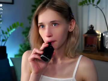 webcam girl taitehambelton live cam image #11949449