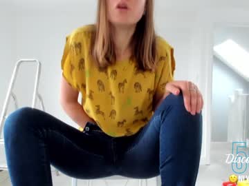 webcam girl eatmypie69 live cam image #707208