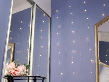 webcam girl kriskras__ live cam image #12256451