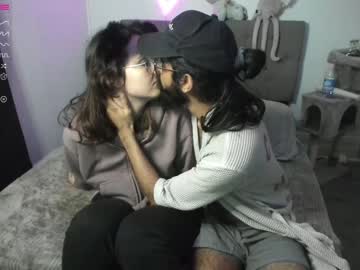 webcam couple snowy_emily live cam image #3977710