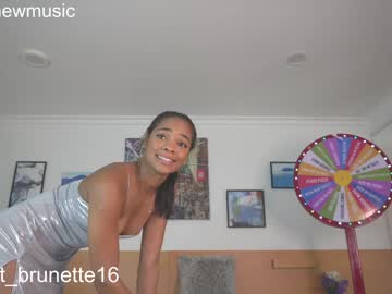 webcam girl camilitasu live cam image #3649365