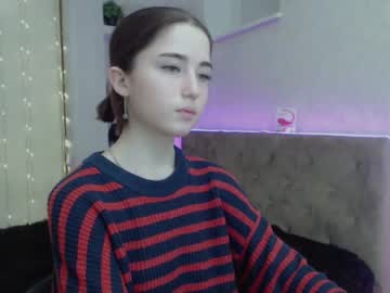 webcam girl alma_harrison live cam image #1513789