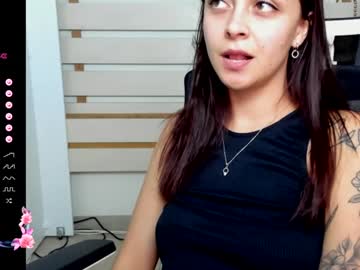 webcam girl jessi_joy live cam image #10838906