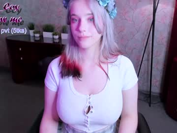 webcam girl joyce_coy live cam image #9128970