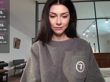 webcam girl milla_jo live cam image #12448015