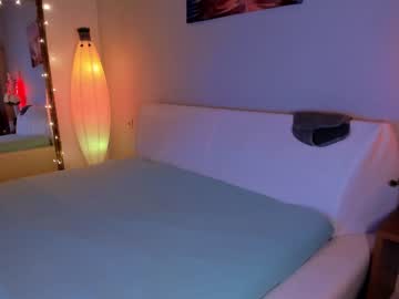 webcam girl kittycaitlin live cam image #7519640