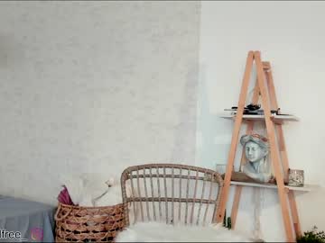 webcam girl grettabenett_ live cam image #5463513