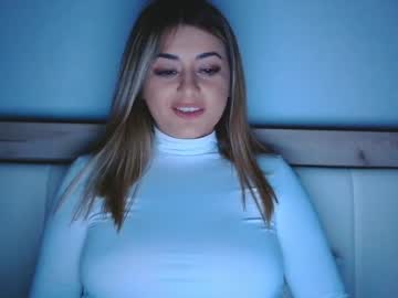 webcam girl mayadelevinnge live cam image #1441119