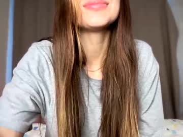 webcam girl elisa_moon live cam image #9675467