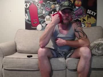 webcam man kylechat live cam image #565070