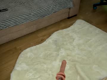 webcam girl naughtyrider69 live cam image #2465173