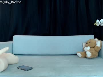 webcam girl jully_lov live cam image #7907613