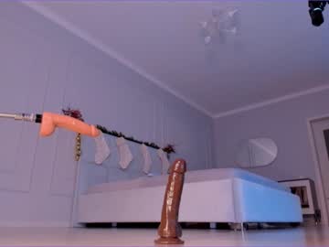 webcam girl aerri_lee live cam image #4456563