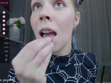 webcam girl monika_youthfull live cam image #6663651