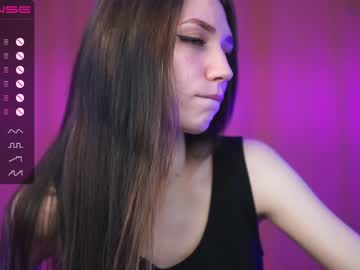 webcam girl angels_kiss live cam image #3694322
