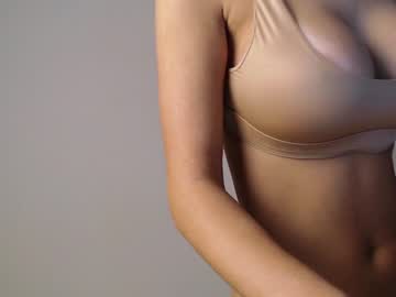 webcam girl trixie_taylor live cam image #8217205