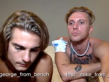 webcam man guys_from_the_bench live cam image #4449233