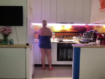 webcam girl kiradivine live cam image #7764195