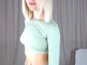 webcam girl ella__sweety live cam image #4197995