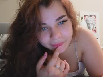 webcam girl hot_chill__ live cam image #9739403