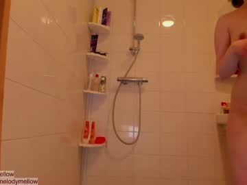 webcam girl in_tune live cam image #5217982
